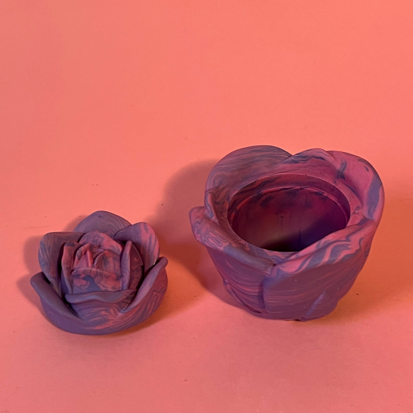 Boite fleur mauve rose