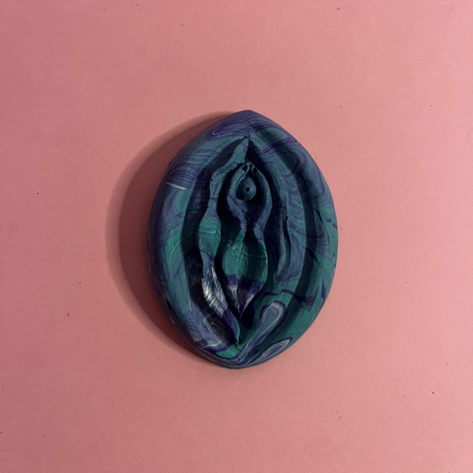 Aimant foufoune vert mauve