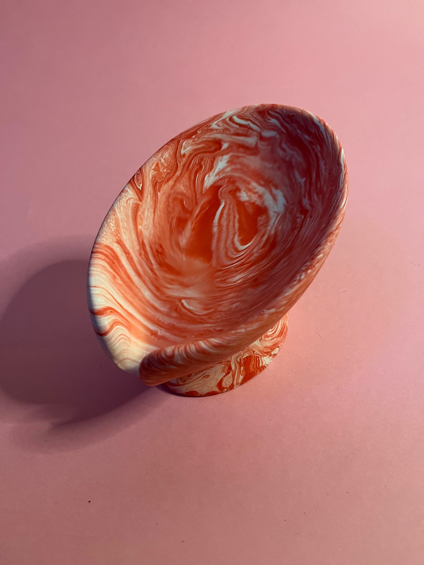 Porte savon rouge marbré