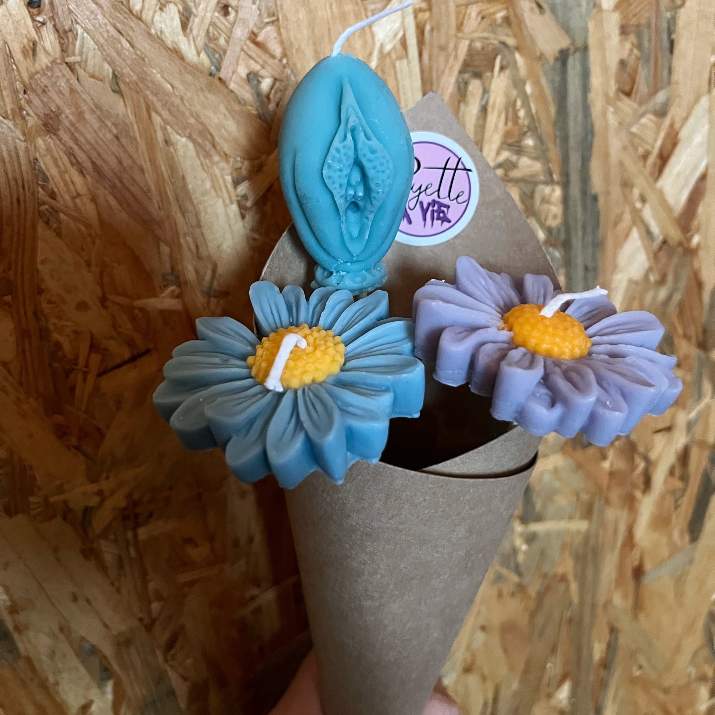 Bouquet foufoune et 2 marguerites