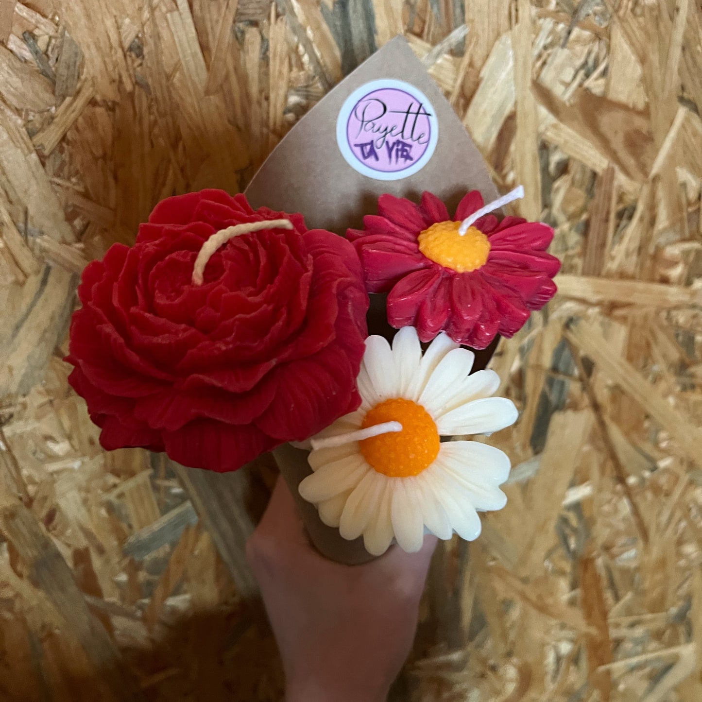 Bouquet Pivoine et 2 marguerites