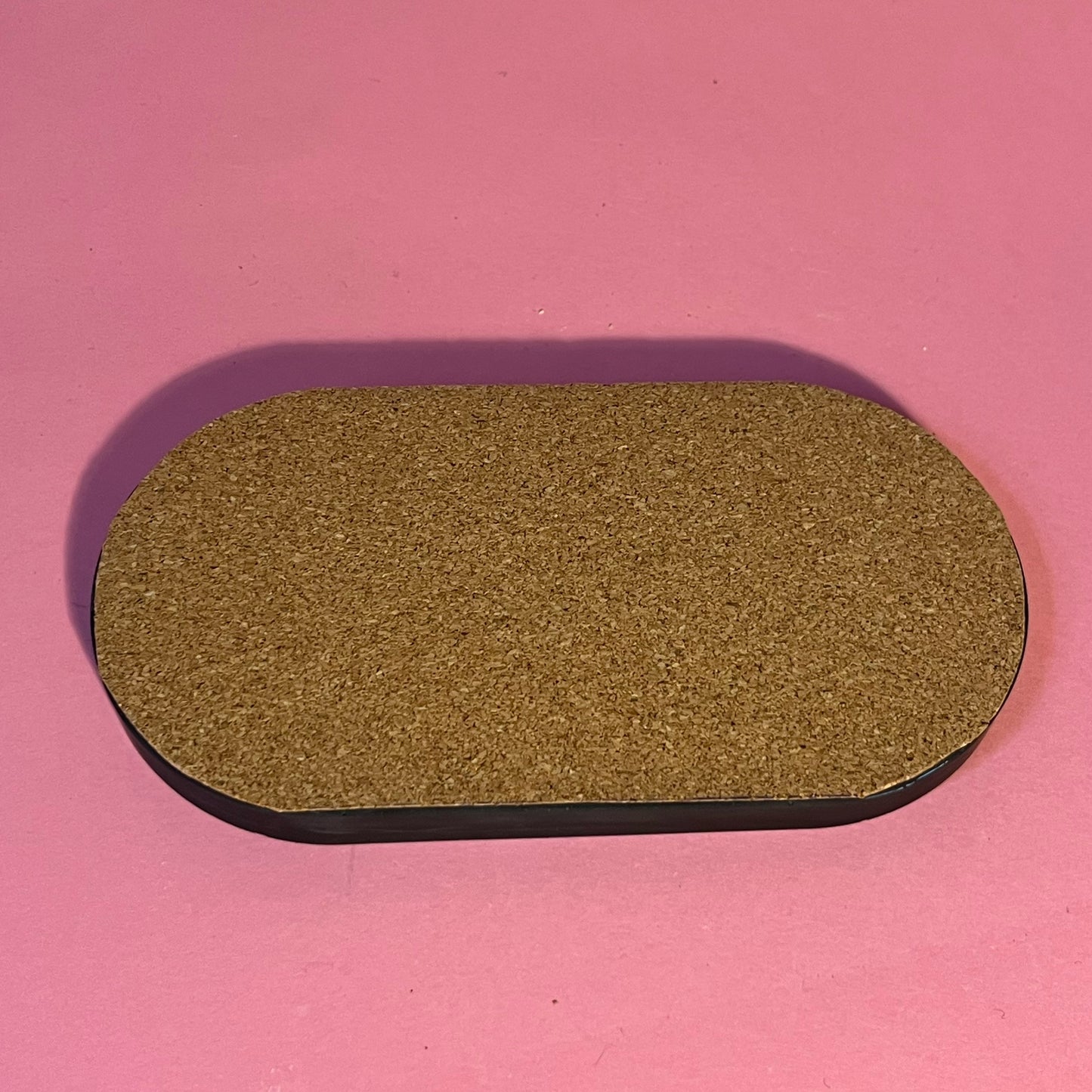 Plateau jesmonite oval noir a poids