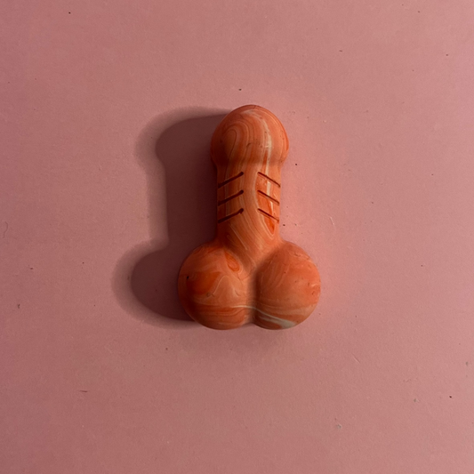 Aimant bistouket rouge marbré