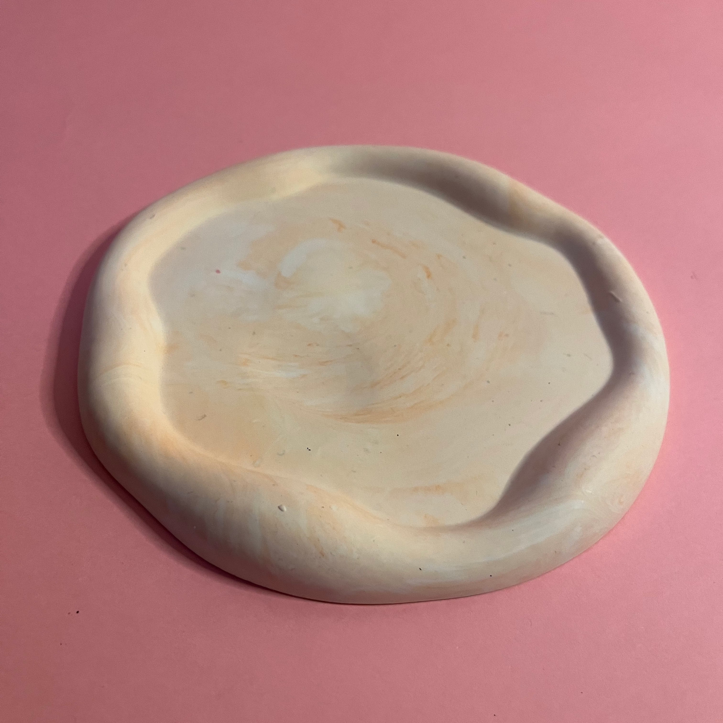 Plateau marbré orange